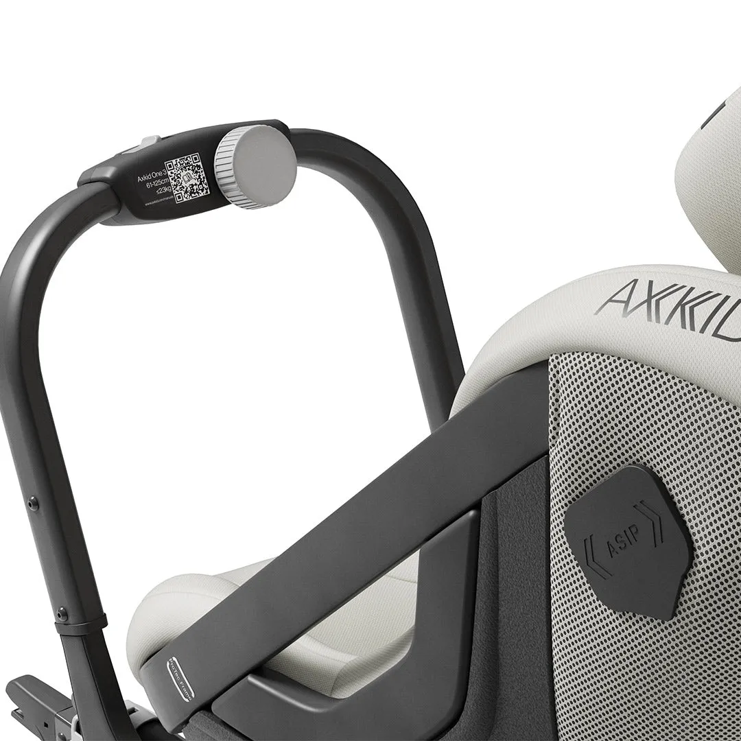 Axkid ONE 3 Car Seat - Beachgrass Beige
