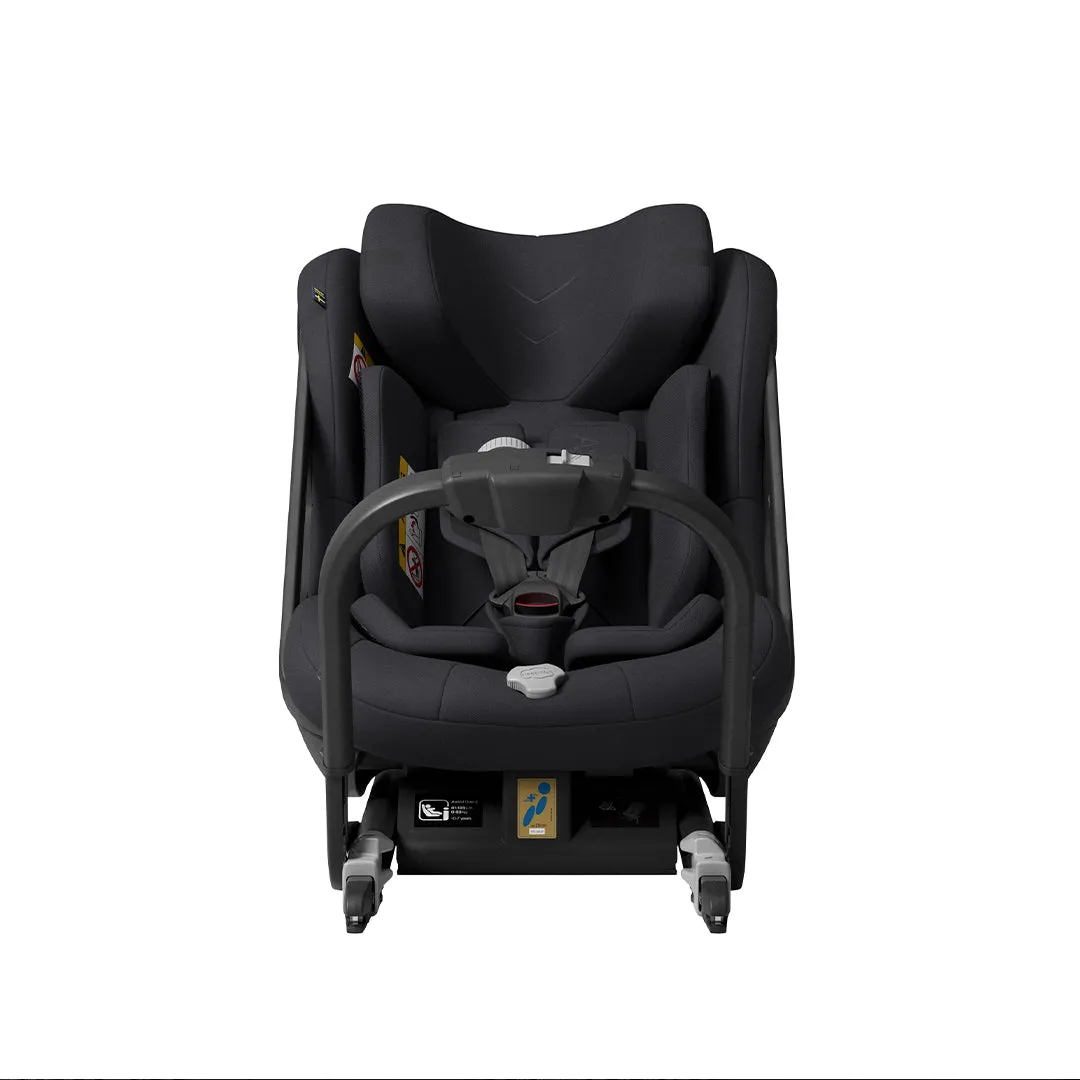 Axkid ONE  3 Car Seat - Coastal Storm Black