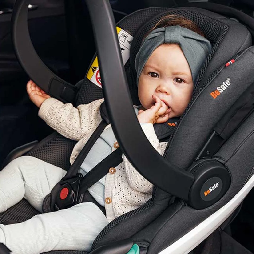 Besafe Go Beyond Car Seat - Black SoftBreeze