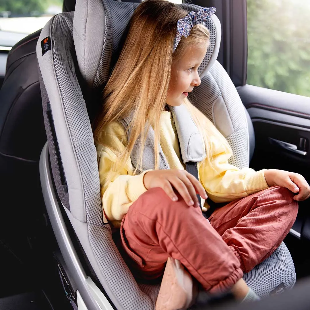 BeSafe Stretch B Car Seat - Anthracite Mesh