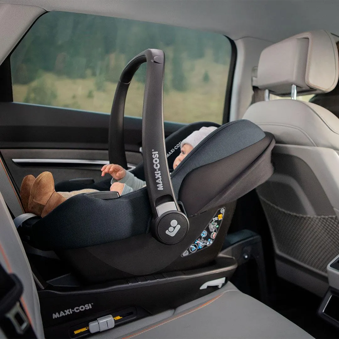 Maxi-Cosi CabrioFix i-Size Car Seat   Base - Essential Graphite