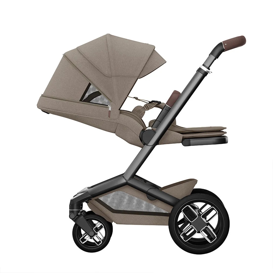 Maxi-Cosi Fame Pushchair - Twillic Truffle - Black Wheels