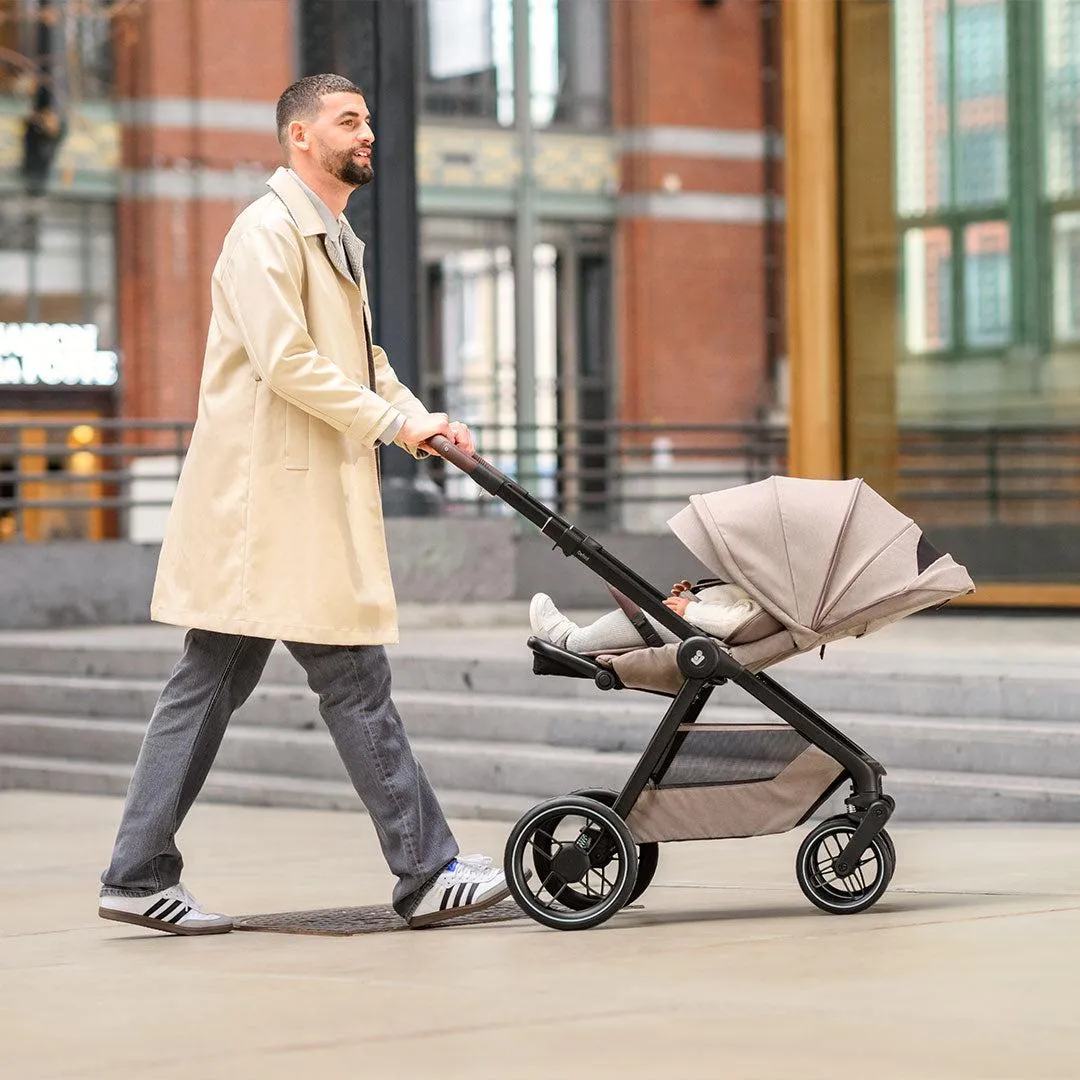 Maxi-Cosi Oxford Pushchair Essential Bundle