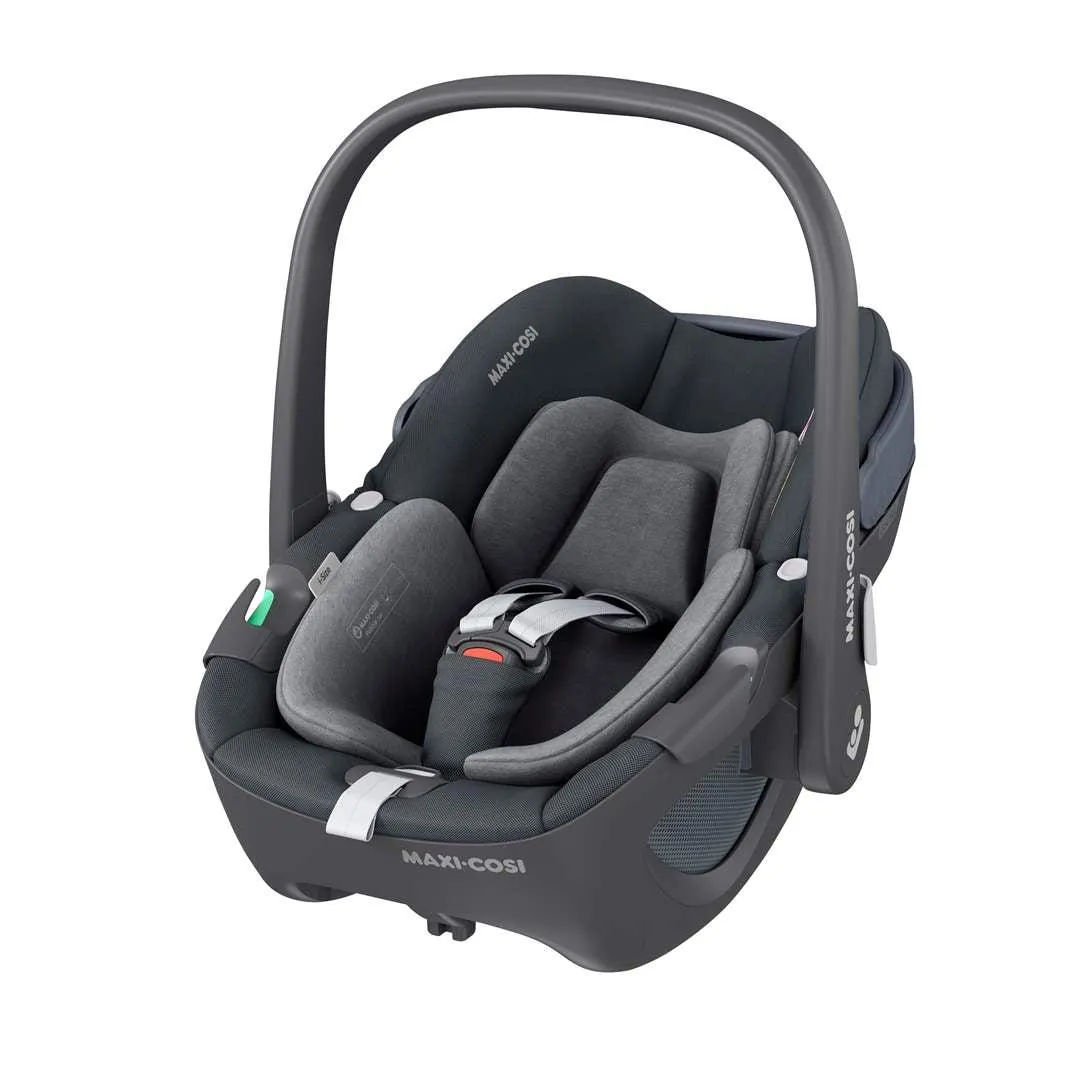 Maxi-Cosi Pebble 360 i-Size Car Seat - Essential Graphite