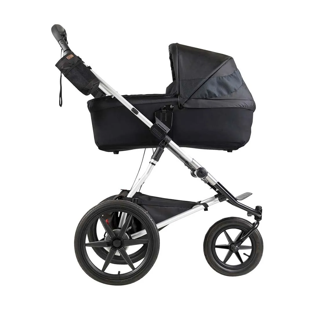 Mountain Buggy Urban Jungle Carrycot Plus - Onyx