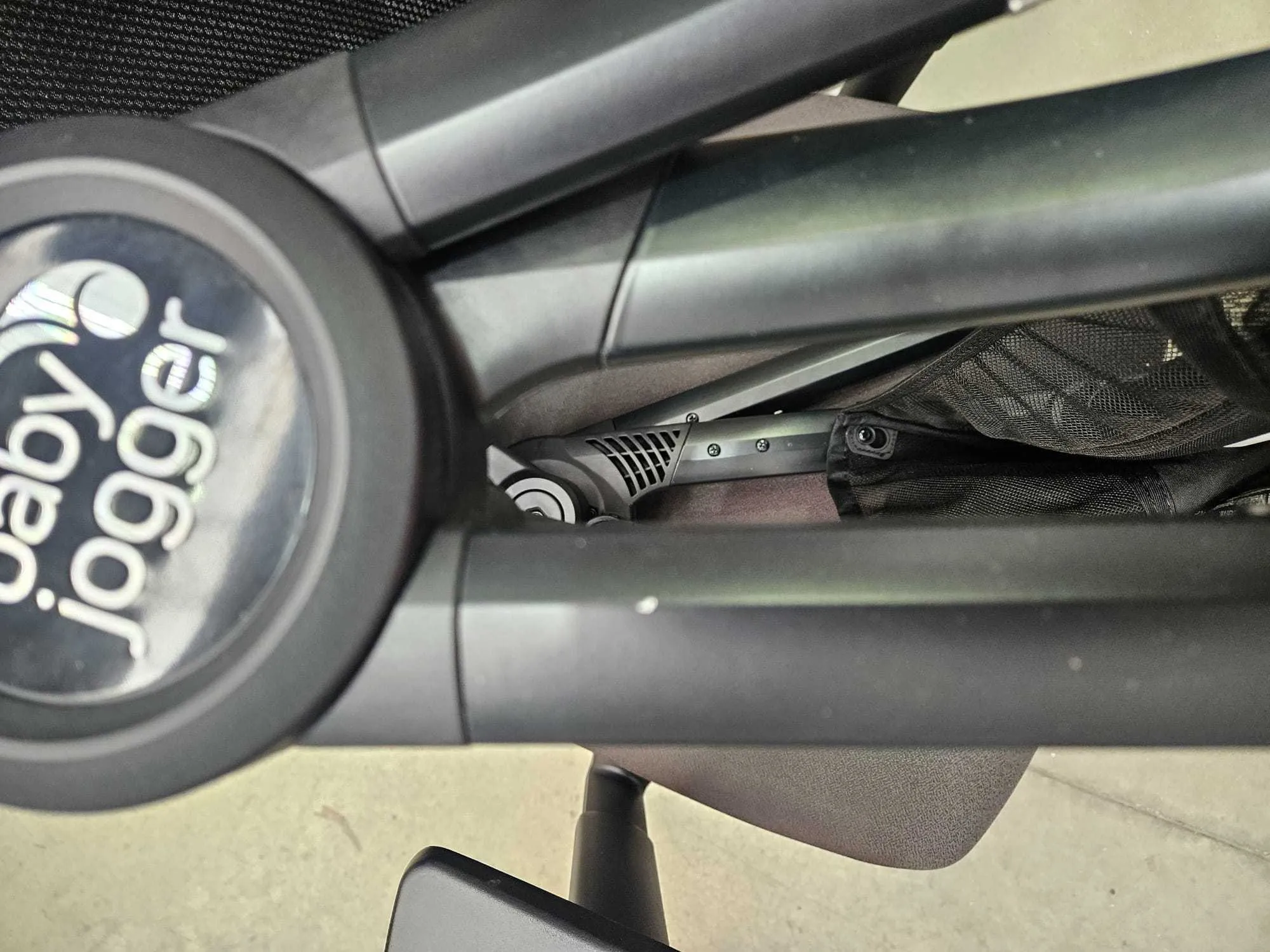 [Preloved] Baby Jogger City Sights Bundle - Stroller   Carrycot   Weather Shield   Belly Bar - Rich Black